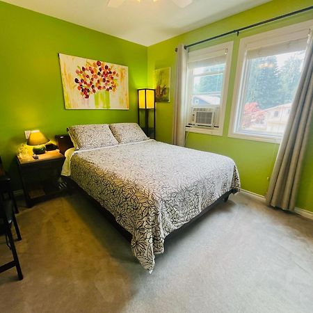רבלסטוק Cornerstone Bed And Breakfast מראה חיצוני תמונה