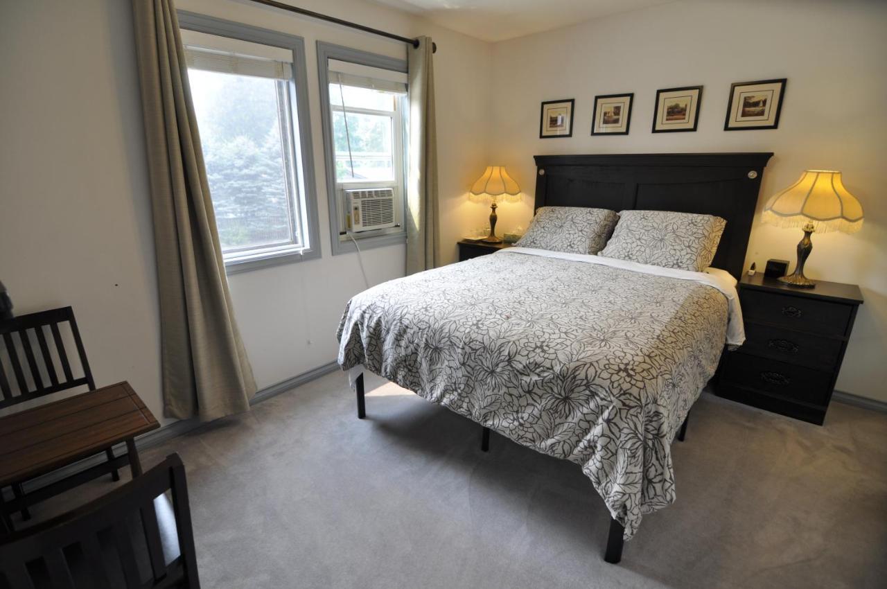 רבלסטוק Cornerstone Bed And Breakfast מראה חיצוני תמונה