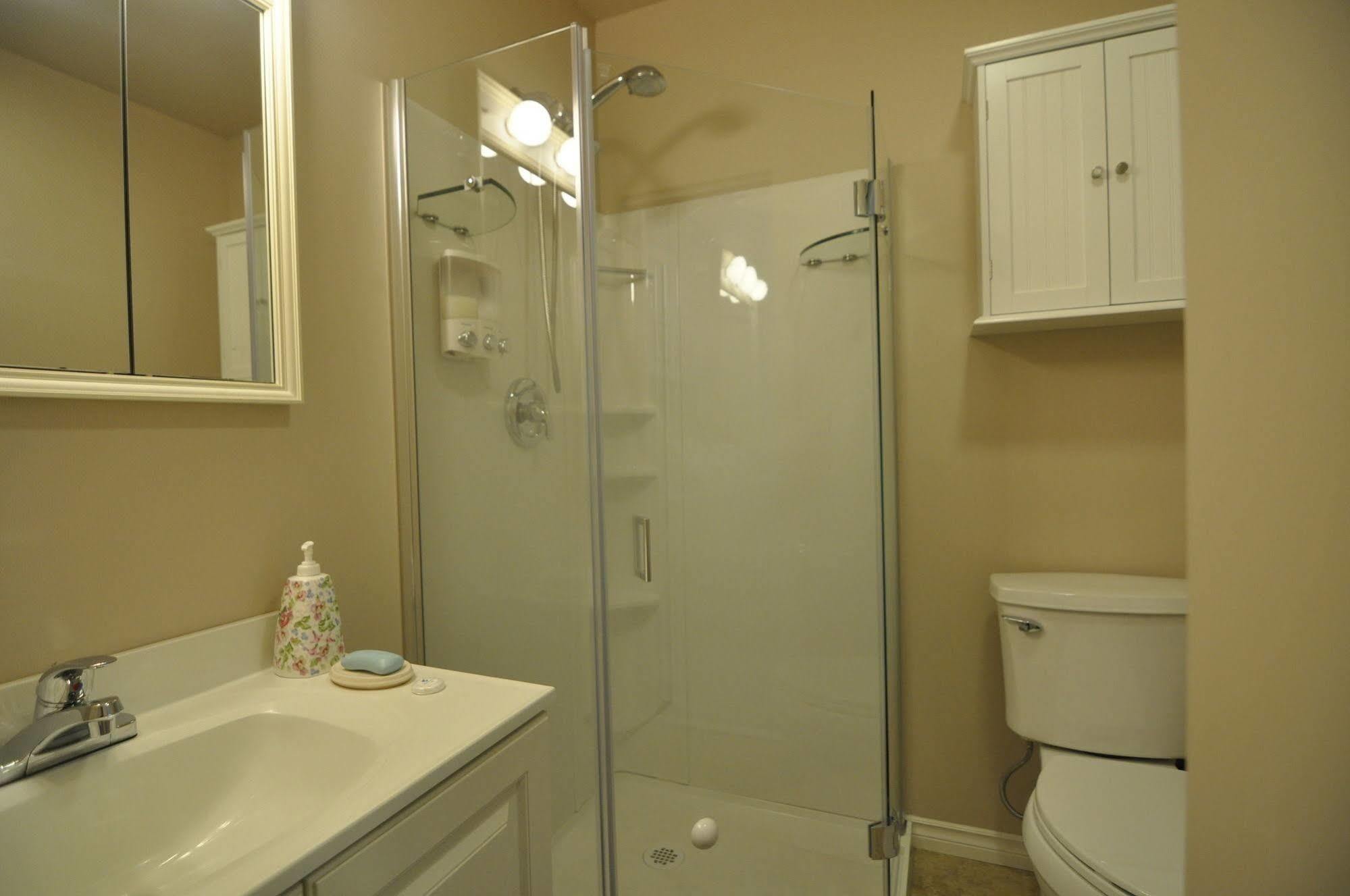 רבלסטוק Cornerstone Bed And Breakfast מראה חיצוני תמונה